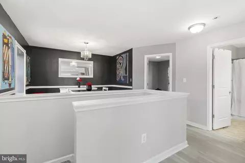 Entry Way - 7662 Pine Haven Dr, Pasadena, MD 21122 photo 3 of 6