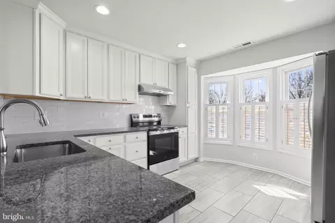 Kitchen - 1472 Lowell Ct, Crofton, MD 21114 photo 1 of 4
