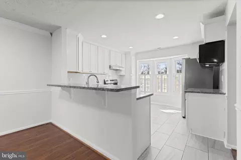 Entry Way - 1472 Lowell Ct, Crofton, MD 21114 photo 1 of 2