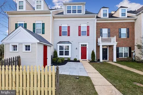 8737 Autumn Ridge Ct, Odenton, MD 21113