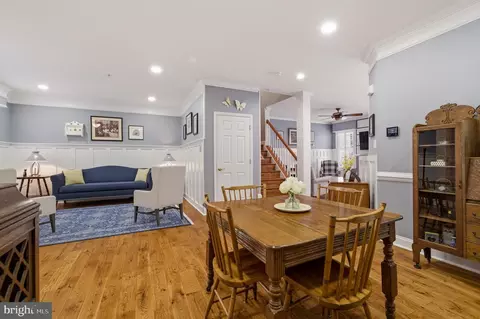 Dining - 822 Square Nail Ct, Odenton, MD 21113 photo 3 of 4
