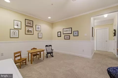 Entry Way - 822 Square Nail Ct, Odenton, MD 21113 photo 5 of 5