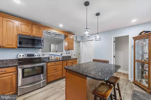 2209 227th St, Pasadena, MD 21122 photo 13