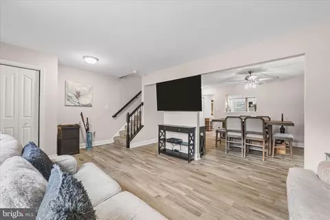2209 227th St, Pasadena, MD 21122 photo 7