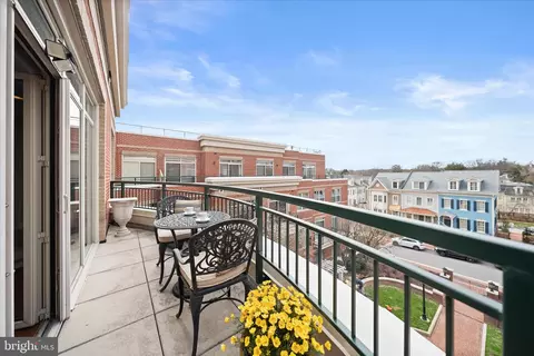 66 Franklin St #407, Annapolis, MD 21401