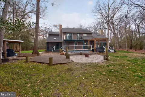 Exterior - 1585 Marco Dr, Pasadena, MD 21122 photo 2 of 8