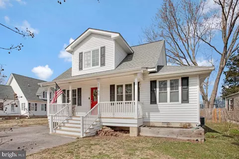 1168 Maple Ave, Shady Side, MD 20764