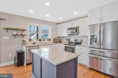 Kitchen - 1168 Maple Ave, Shady Side, MD 20764 photo 1 of 6