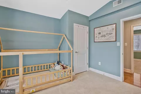 Bedroom - 1168 Maple Ave, Shady Side, MD 20764 photo 3 of 5