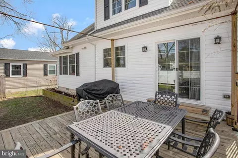 Exterior - 1168 Maple Ave, Shady Side, MD 20764 photo 6 of 14