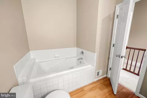 Entry Way - 144 Forests Edge Pl, Laurel, MD 20724 photo 2 of 2