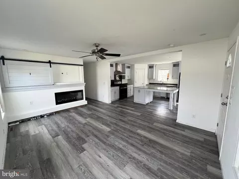 485 Keith Rd, Lothian, MD 20711 photo 4