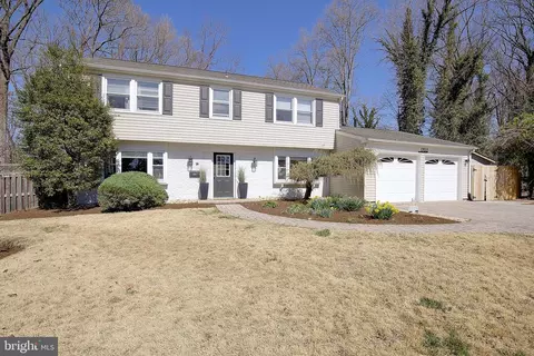 1702 Saxony Pl, Crofton, MD 21114 photo 4