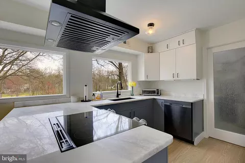 1702 Saxony Pl, Crofton, MD 21114 photo 25