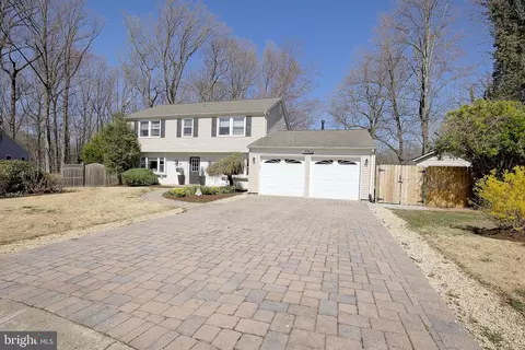 1702 Saxony Pl, Crofton, MD 21114 photo 3