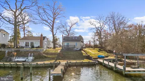 8108 Forest Glen Dr, Pasadena, MD 21122 photo 2