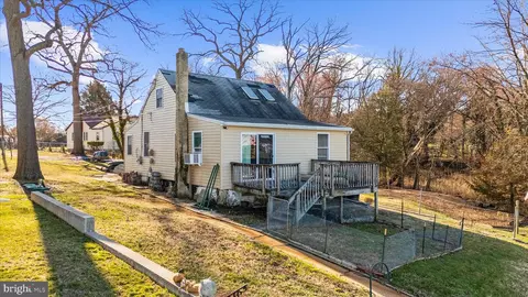 8108 Forest Glen Dr, Pasadena, MD 21122 photo 21