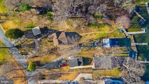 8108 Forest Glen Dr, Pasadena, MD 21122 photo 15