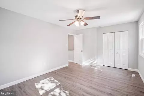 Entry Way - 1078 Brightleaf Ct, Arnold, MD 21012 photo 2 of 2