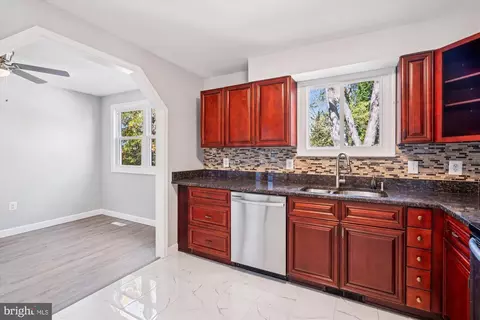 Other - 1078 Brightleaf Ct, Arnold, MD 21012 photo 4 of 17