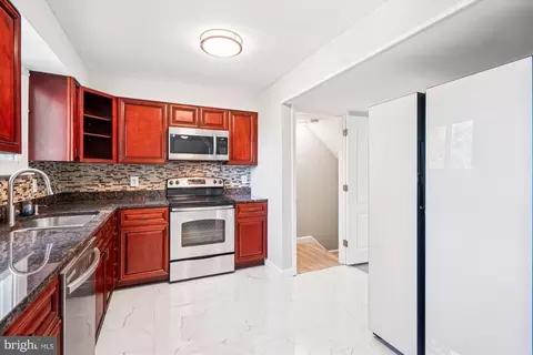 Other - 1078 Brightleaf Ct, Arnold, MD 21012 photo 3 of 17