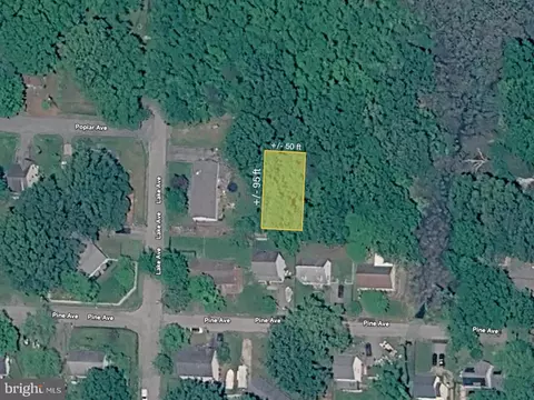 1205 Poplar Ave, Shady Side, MD 20764