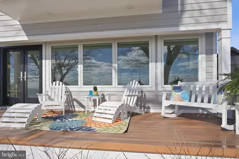 Exterior - 3963 Bayside Dr, Edgewater, MD 21037 photo 7 of 9