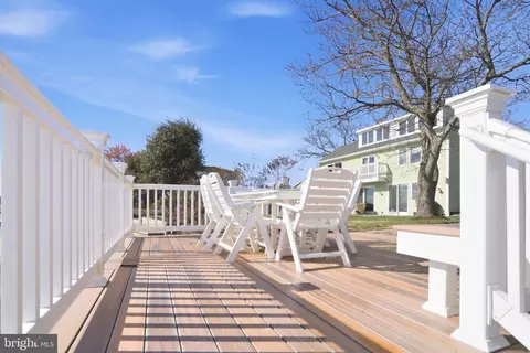Exterior - 3963 Bayside Dr, Edgewater, MD 21037 photo 9 of 9