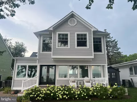 Exterior - 3963 Bayside Dr, Edgewater, MD 21037 photo 8 of 9