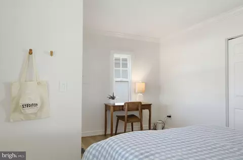 Bedroom - 3963 Bayside Dr, Edgewater, MD 21037 photo 3 of 9