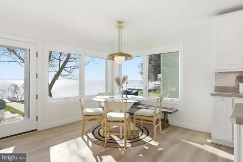 Dining - 3963 Bayside Dr, Edgewater, MD 21037 photo 3 of 3
