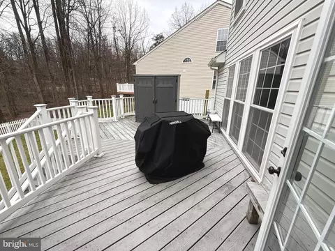 Exterior - 7713 Rotherham Dr, Hanover, MD 21076 photo 3 of 4