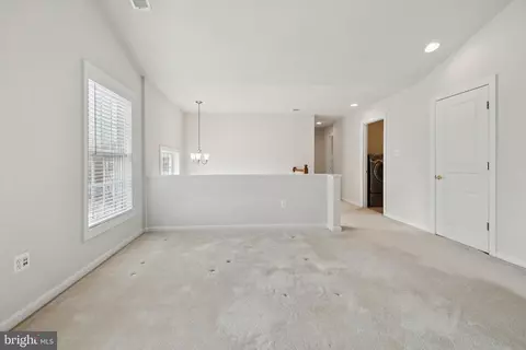 Entry Way - 7404 Thames River Dr, Hanover, MD 21076 photo 4 of 5