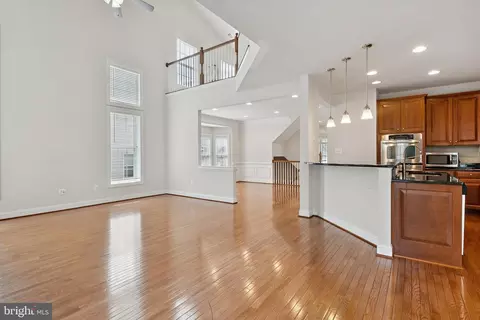 Living - 7404 Thames River Dr, Hanover, MD 21076 photo 6 of 9