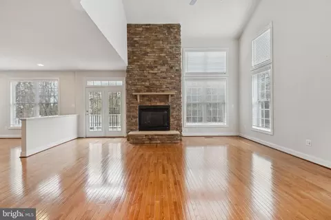 Living - 7404 Thames River Dr, Hanover, MD 21076 photo 1 of 9