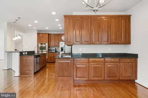 Kitchen - 7404 Thames River Dr, Hanover, MD 21076 photo 1 of 4