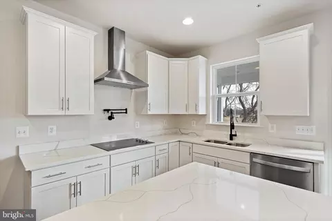 Kitchen - 854 Imperial Rd, Arnold, MD 21012 photo 3 of 3