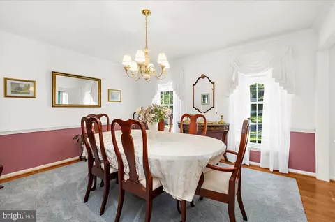 Dining - 1678 Wickham Way, Crofton, MD 21114 photo 4 of 6