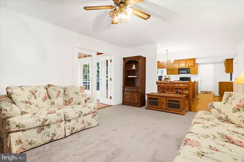 Living - 1678 Wickham Way, Crofton, MD 21114 photo 3 of 3