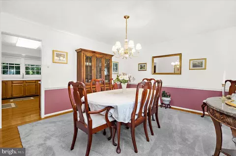Dining - 1678 Wickham Way, Crofton, MD 21114 photo 5 of 6