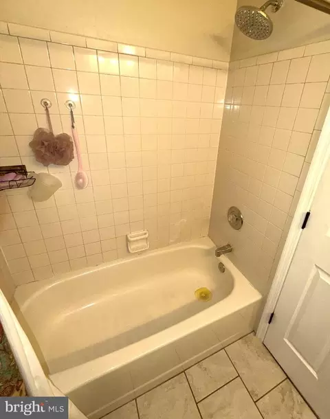 Bath - 619 Deering Rd #1K, Pasadena, MD 21122 photo 6 of 6