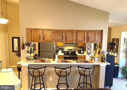Kitchen - 619 Deering Rd #1K, Pasadena, MD 21122 photo 1 of 7