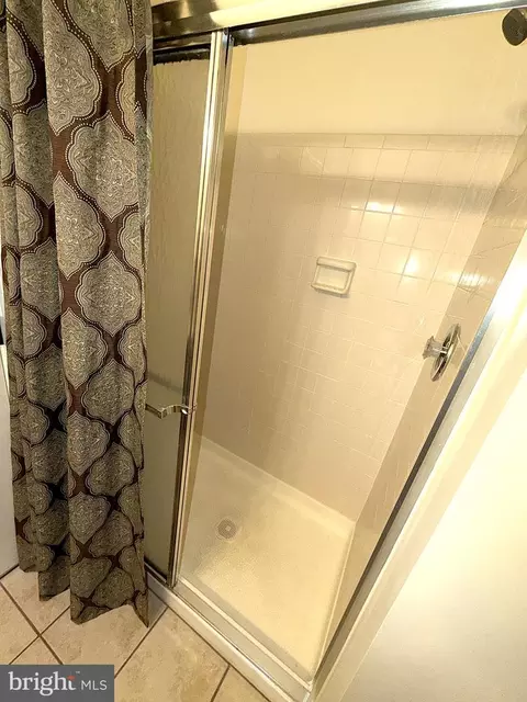 Bath - 619 Deering Rd #1K, Pasadena, MD 21122 photo 3 of 6