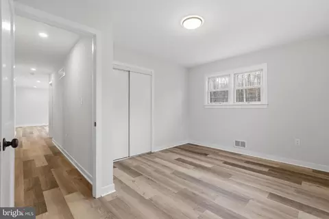 Entry Way - 7258 Forest Ave, Hanover, MD 21076 photo 4 of 5