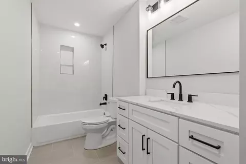 Bath - 7258 Forest Ave, Hanover, MD 21076 photo 1 of 3