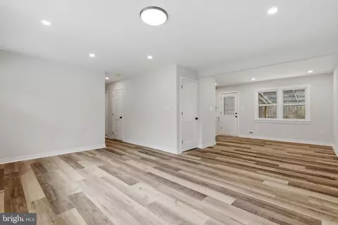 Living - 7258 Forest Ave, Hanover, MD 21076 photo 3 of 3