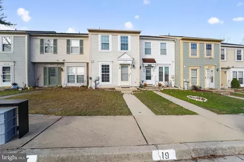 8114 Cloverhurst Rd, Glen Burnie, MD 21061