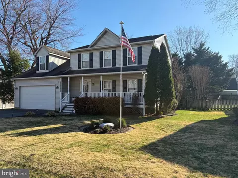 1545 Wakefield Rd, Edgewater, MD 21037