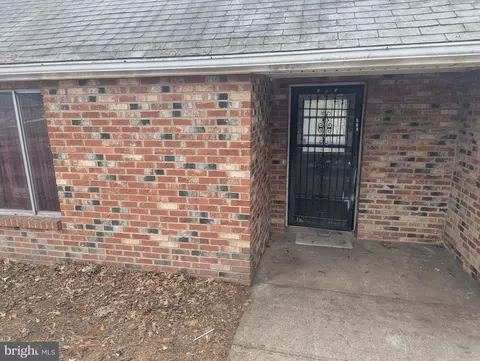 Other - 809 203rd St, Pasadena, MD 21122 photo 2 of 9