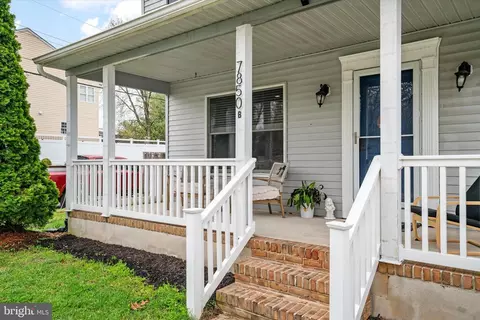 Exterior - 7850 E B E Shore Rd, Pasadena, MD 21122 photo 2 of 11